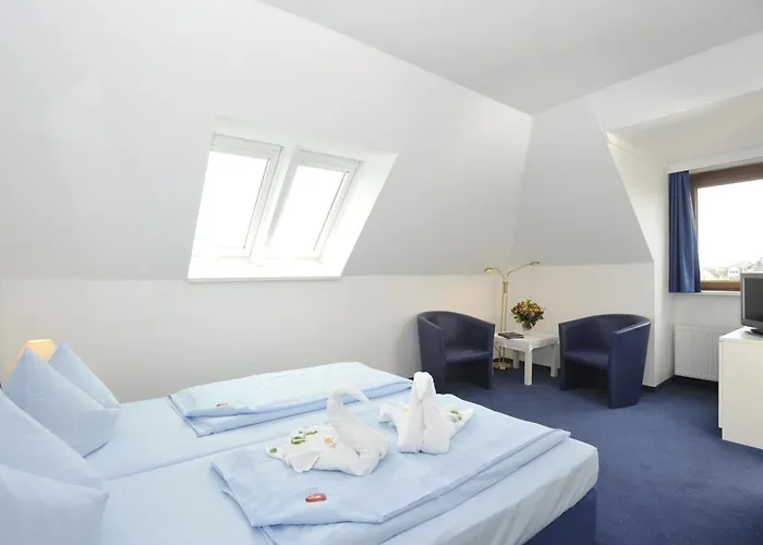 Strandhotel Hotel 3*